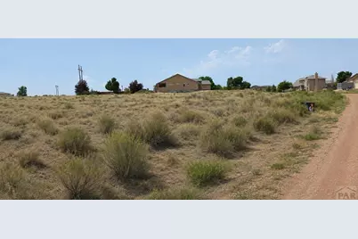 1070 S Greenway Dr, Pueblo West, CO 81007 - Photo 3