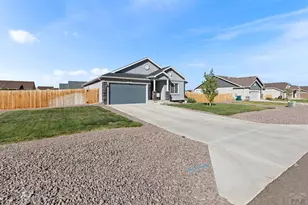 767 E Maybell, Pueblo West, CO 81007 - Photo 41