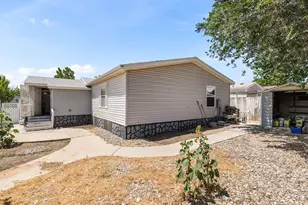 297 E George Dr, Pueblo West, CO 81007 - Photo 7