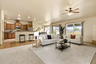 3324 Lions Pride Ln, Pueblo, CO 81005 - Photo 11