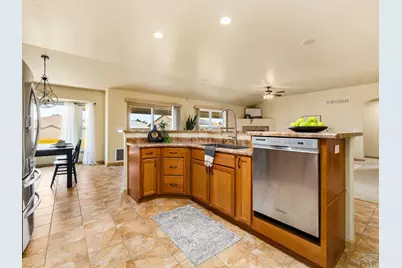 3324 Lions Pride Ln, Pueblo, CO 81005 - Photo 13