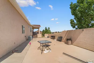 1165 W Meadowmoor Dr, Pueblo, CO 81007 - Photo 41