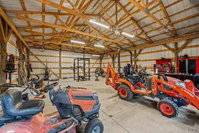 1165 W Meadowmoor Dr, Pueblo, CO 81007 - Photo 35