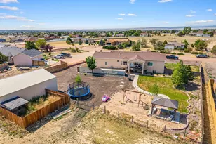 1165 W Meadowmoor Dr, Pueblo, CO 81007 - Photo 45