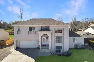 17 Redondo Ln, Pueblo, CO 81005 - Photo 1