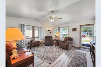 68 Wheatridge Dr, Pueblo, CO 81005 - Photo 11
