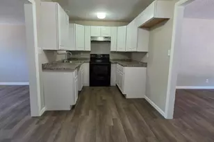 702 E Cedar St, Lamar, CO 81052 - Photo 7