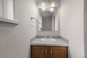 544 N Raymont Dr, Pueblo West, CO 81007 - Photo 11