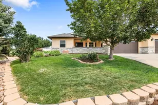 10 Erica Ct, Pueblo, CO 81001 - Photo 3