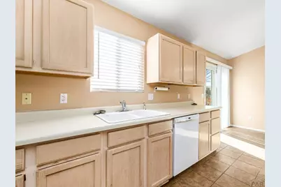 570 S Bellflower Dr, Pueblo West, CO 81007 - Photo 9
