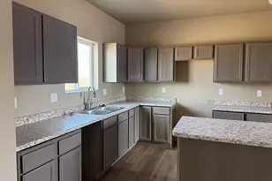 5205 Gannet Ln, Pueblo, CO 81008 - Photo 9