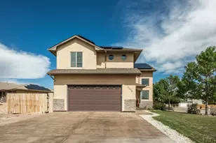 5078 Hummingbird Ct, Pueblo, CO 81008 - Photo 1