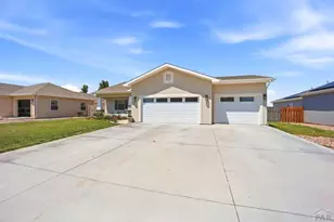 402 Kimble Ave, Swink, CO 81077 - Photo 3