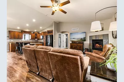 734 E Marigold Dr, Pueblo West, CO 81007 - Photo 5