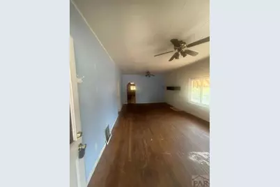 1130 W 16th St, Pueblo, CO 81003 - Photo 5