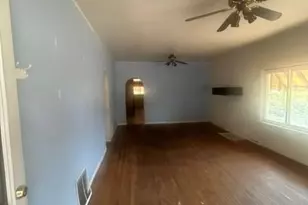 1130 W 16th St, Pueblo, CO 81003 - Photo 5