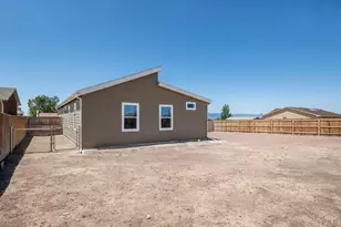 279 W Acorn Dr, Pueblo West, CO 81007 - Photo 37
