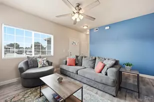 2319 W 18th St, Pueblo, CO 81003 - Photo 11