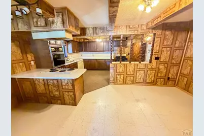 708 S 2nd St, Lamar, CO 81052 - Photo 5