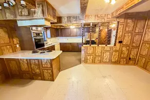 708 S 2nd St, Lamar, CO 81052 - Photo 5