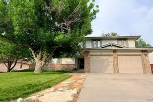 16 Oakbridge Dr, Pueblo, CO 81001 - Photo 1