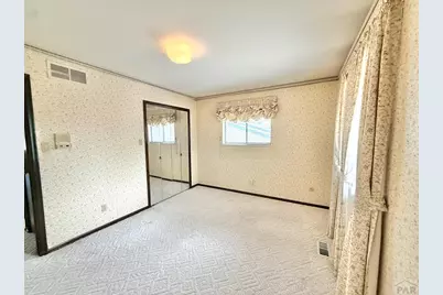 16 Oakbridge Dr, Pueblo, CO 81001 - Photo 27