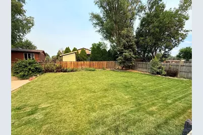 16 Oakbridge Dr, Pueblo, CO 81001 - Photo 35