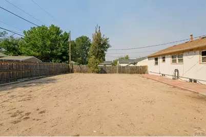 1810 Comanche Rd, Pueblo, CO 81001 - Photo 25