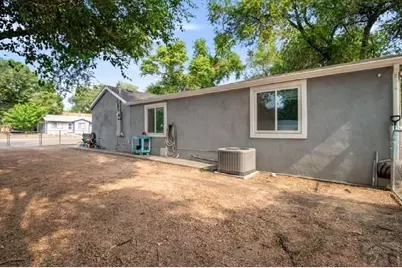 106 S Fountain, Pueblo, CO 81001 - Photo 3