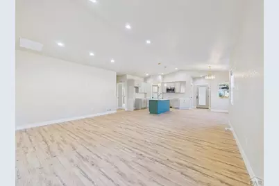 175 S Wiggins Dr, Pueblo West, CO 81007 - Photo 5
