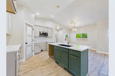175 S Wiggins Dr, Pueblo West, CO 81007 - Photo 11