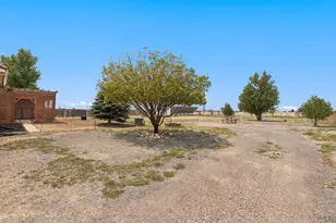 703 N Canvas Dr, Pueblo West, CO 81007 - Photo 35