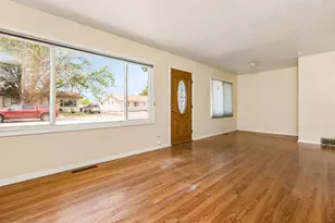 2650 Gladiola, Pueblo, CO 81005 - Photo 3