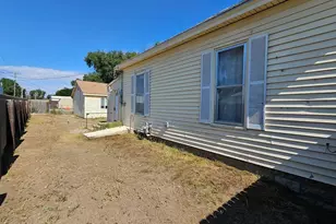 208 S 6th St, Holly, CO 81047 - Photo 13