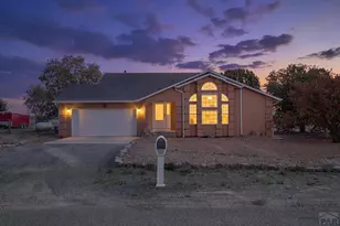 148 S Hacienda Del Sol Dr, Pueblo West, CO 81007 - Photo 3