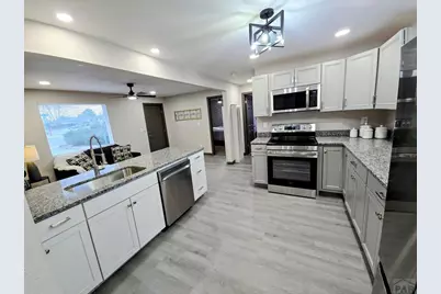 4205 St Clair Ave, Pueblo, CO 81005 - Photo 13