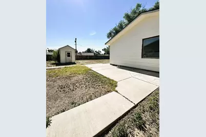 527 Belmont Ave, La Junta, CO 81050 - Photo 25