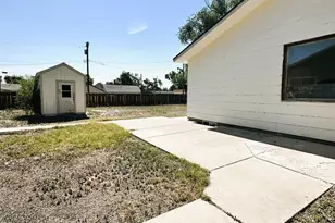 527 Belmont Ave, La Junta, CO 81050 - Photo 25