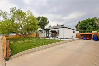 2581 Camellia St, Pueblo, CO 81005 - Photo 3