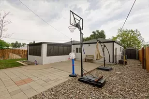 2581 Camellia St, Pueblo, CO 81005 - Photo 23