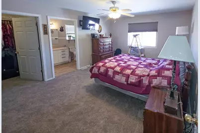 403 N Desert Cove Dr, Pueblo West, CO 81007 - Photo 17