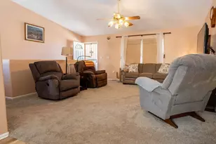 403 N Desert Cove Dr, Pueblo West, CO 81007 - Photo 13