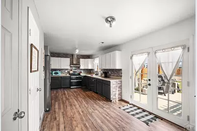 479 E Fredonia Dr, Pueblo West, CO 81007 - Photo 11