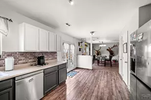 479 E Fredonia Dr, Pueblo West, CO 81007 - Photo 15