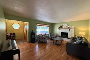 187 University Cir, Pueblo, CO 81005 - Photo 5