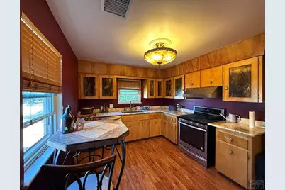 187 University Circle, Pueblo, CO 81005 - Photo 9
