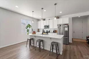 2212 Sunrise Ln, Pueblo, CO 81008 - Photo 7
