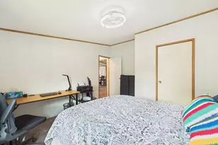 1047 S Saddlerock Dr, Pueblo West, CO 81007 - Photo 27