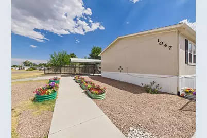 1047 S Saddlerock Dr, Pueblo West, CO 81007 - Photo 41
