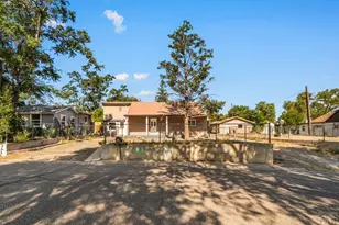 535 Cactus St, Pueblo, CO 81005 - Photo 1